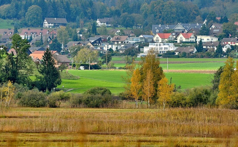 Irgenhausen Castrum, Pfäffikon, Switzerland, Switzerland